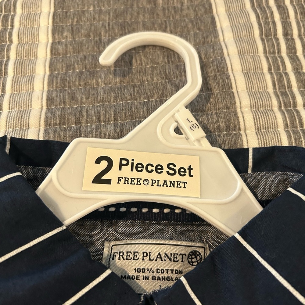 NWT 2 piece setFree Planet Boys Size 6 - Picture 6 of 10